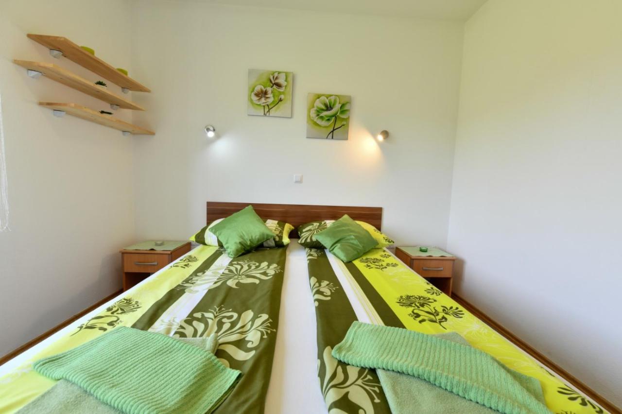 Hotel House Matijevic Simic à Grabovac  Extérieur photo