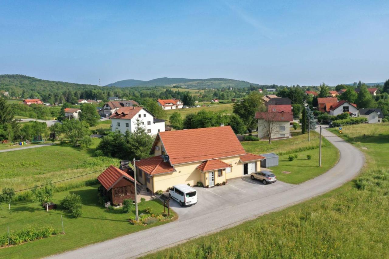 Hotel House Matijevic Simic à Grabovac  Extérieur photo