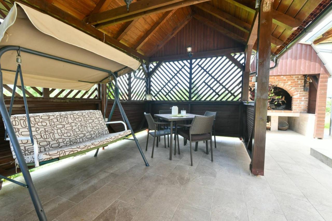 Hotel House Matijevic Simic à Grabovac  Extérieur photo