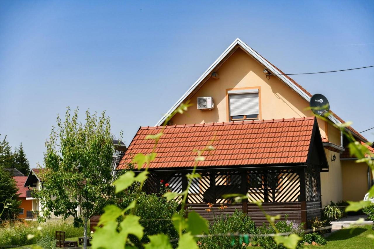 Hotel House Matijevic Simic à Grabovac  Extérieur photo